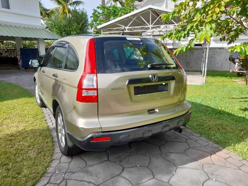 HONDA CRV 07 - 0 - SUV Cars  on Aster Vender