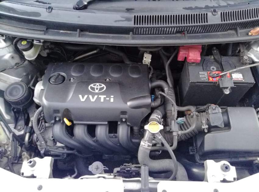 Toyota Yaris  2008 manual - 6 - Family Cars  on Aster Vender