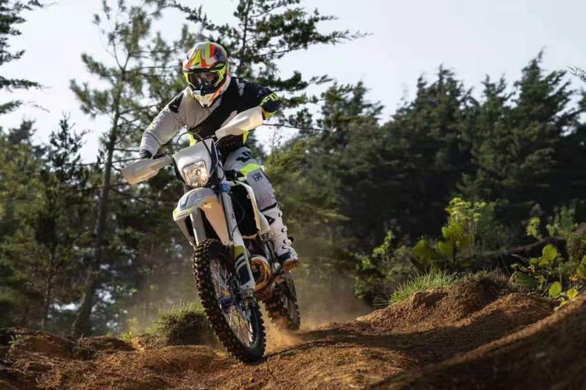 2-STROKE MOTORCROSS HJ - 3 - Sports Bike  on Aster Vender