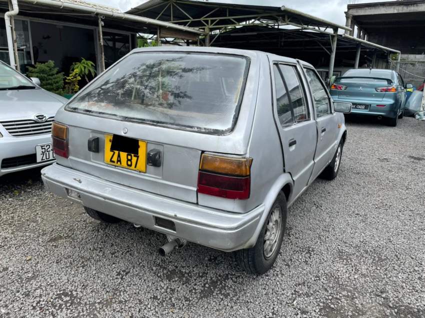 Nissan K10 Year 87  - 3 - Compact cars  on Aster Vender