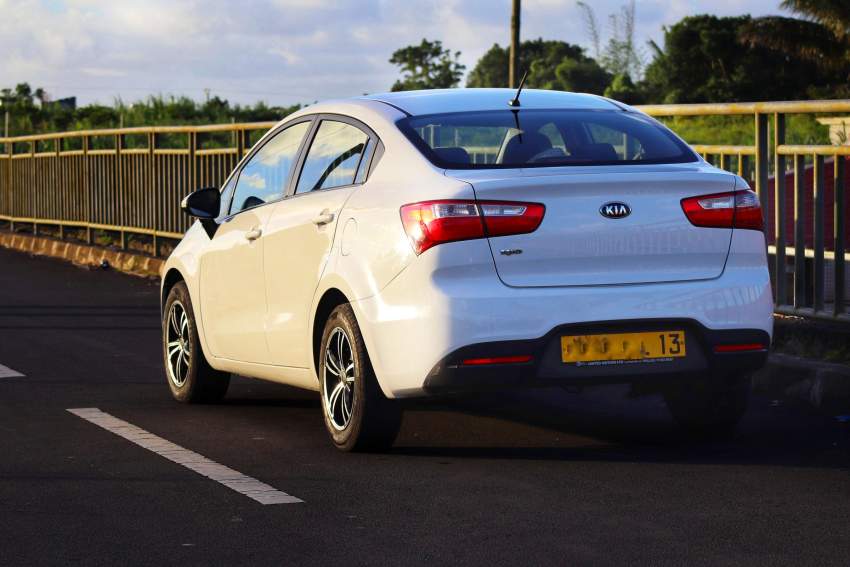 KIA RIO JULY 2013 - 1 - Family Cars  on Aster Vender