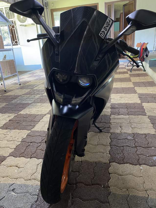 KTM RC 200 - 3 - Sports Bike  on Aster Vender