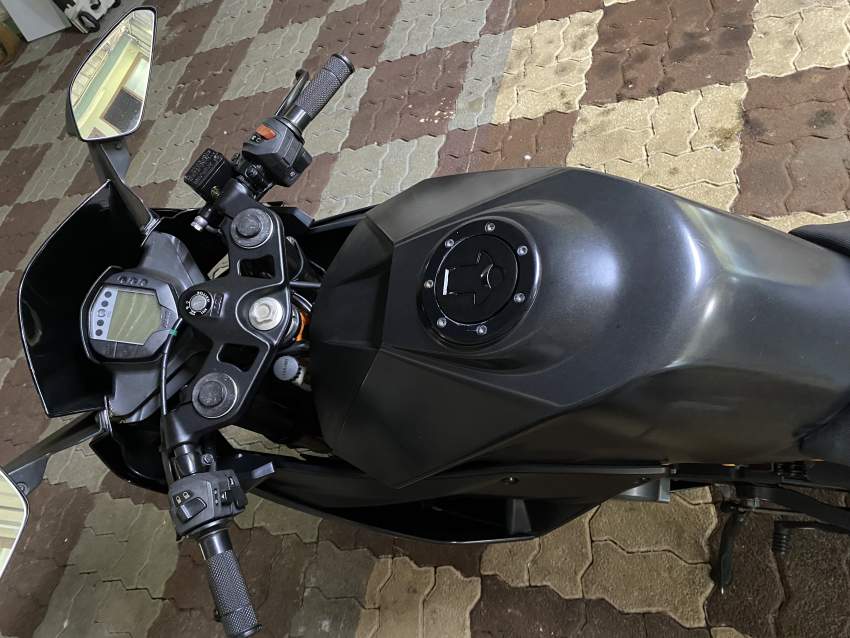 KTM RC 200 - 2 - Sports Bike  on Aster Vender
