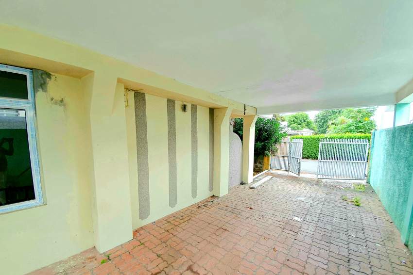 House  for sale in Sodnac, Quatre Bornes - 8 - House  on Aster Vender