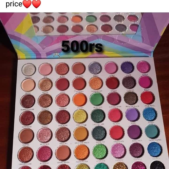 Eyeshadow on Aster Vender