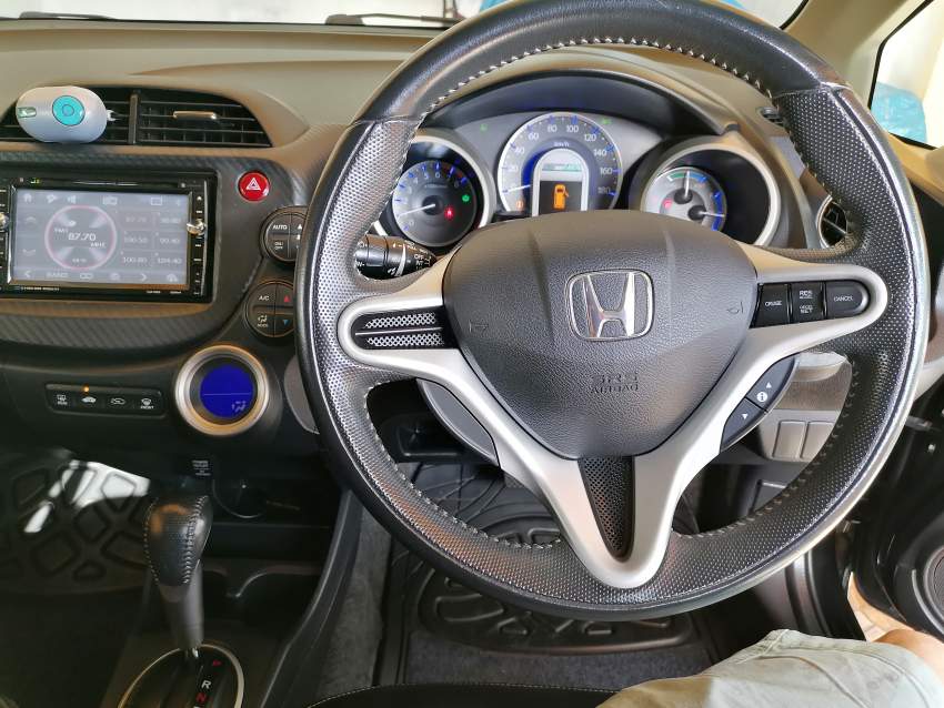 Honda Fit - 5 - Compact cars  on Aster Vender