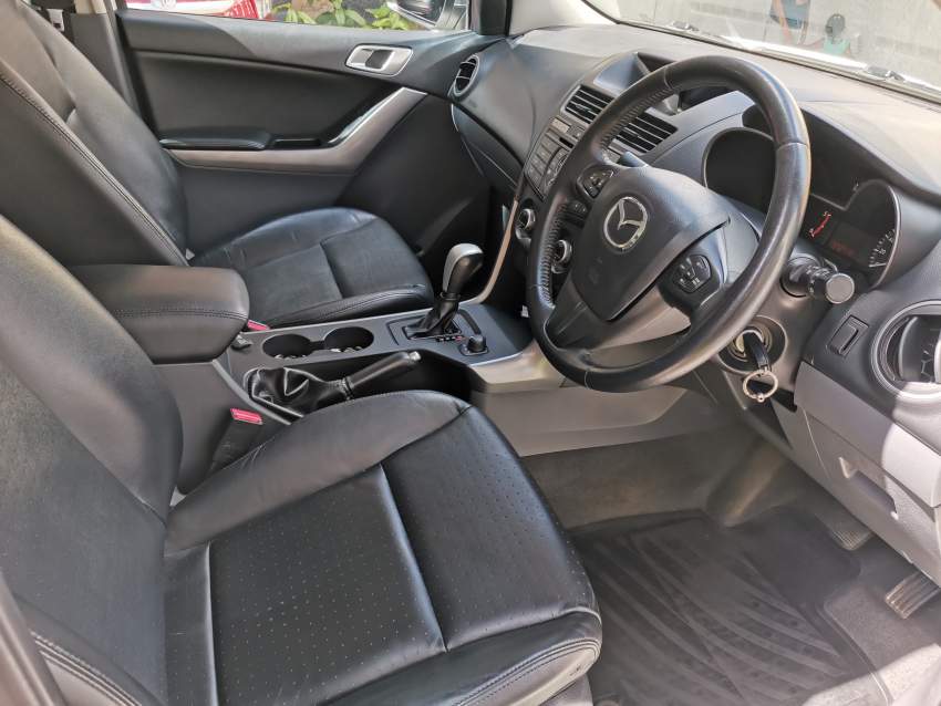 Mazda bt50 - 7 - Pickup trucks (4x4 & 4x2)  on Aster Vender