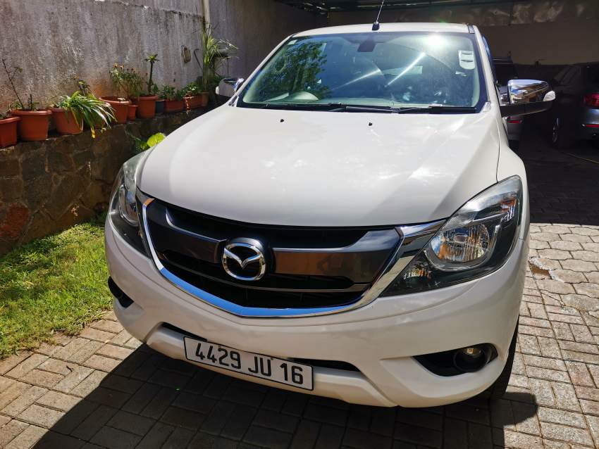 Mazda bt50 on Aster Vender