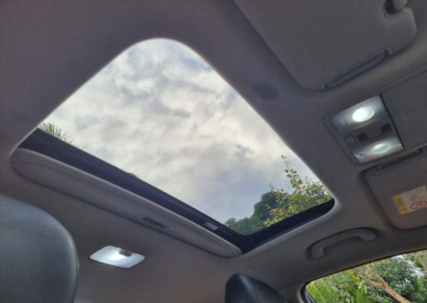 Kia Cerato SX Pack + - 4 - Family Cars  on Aster Vender