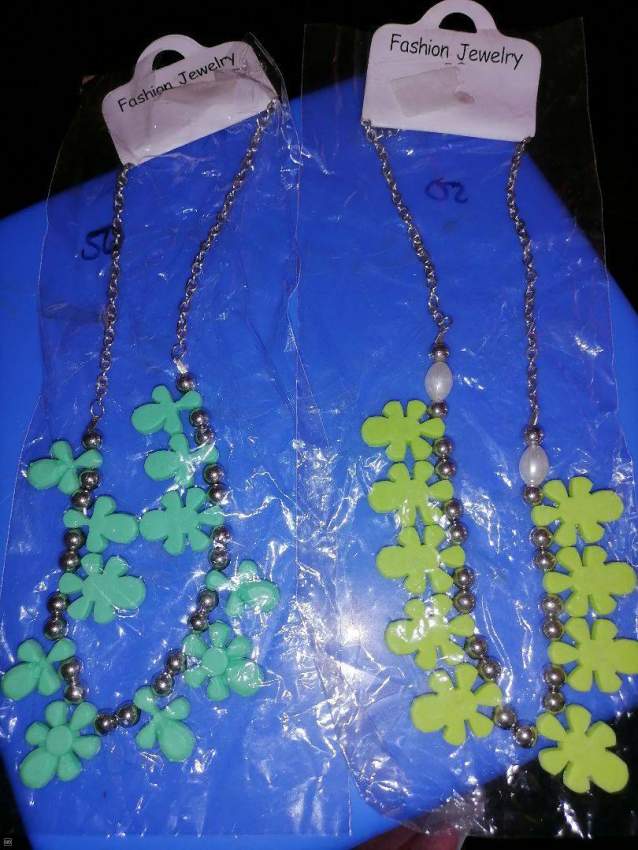 Chains for sale - 0 - Necklaces  on Aster Vender