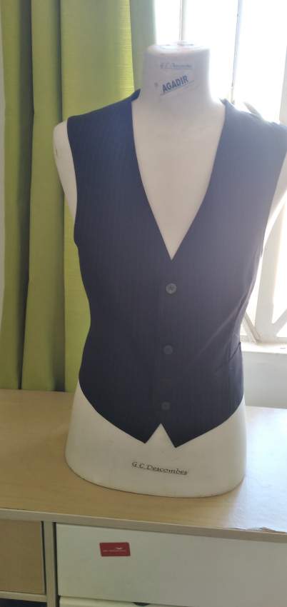 Seven models of men's vests - 1 - Suits (Men)  on Aster Vender