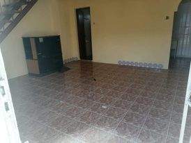 HOUSE ON SALE AT POSTE D FLACQ - RS 1.5 M NEG NHDC House  consists of: - 1 - House  on Aster Vender