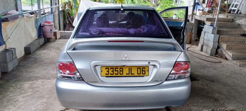 Mitsubishi GLX - 4 - Family Cars  on Aster Vender