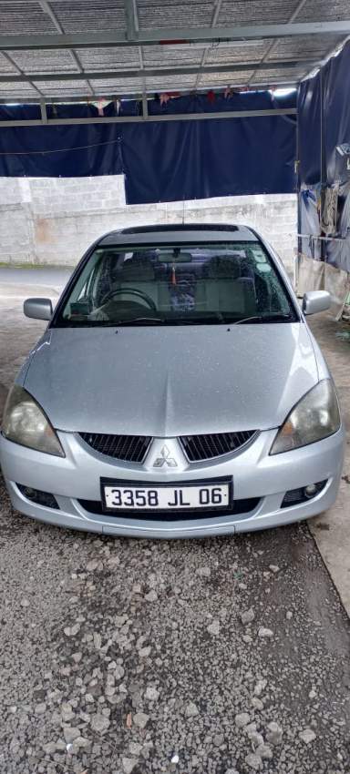 Mitsubishi GLX - 3 - Family Cars  on Aster Vender