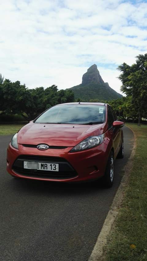 Ford car for sale - 0 - Compact cars  on Aster Vender