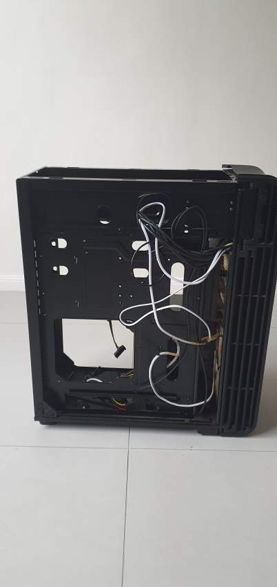 Silvertsone FT04 - 2 - Casing  on Aster Vender