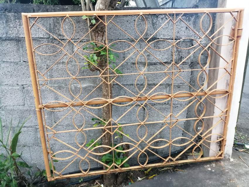 Metallic Gate - 2 - Garden Furniture  on Aster Vender