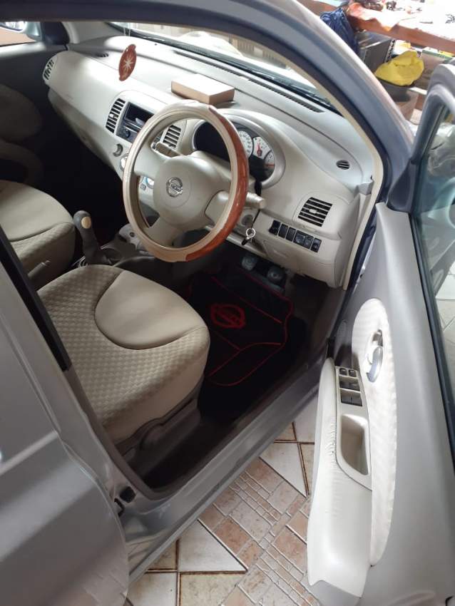 Nissan March AK12 - 2 - Compact cars  on Aster Vender
