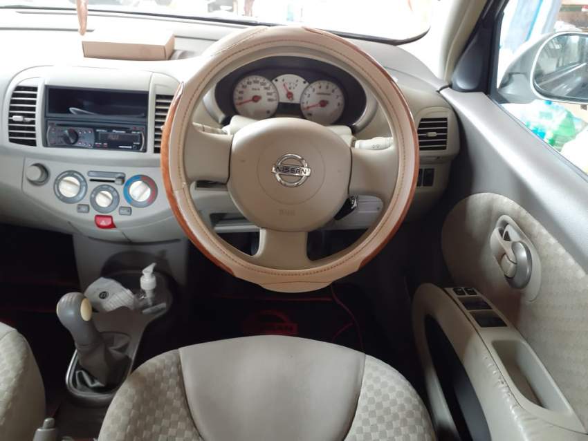 Nissan March AK12 - 1 - Compact cars  on Aster Vender