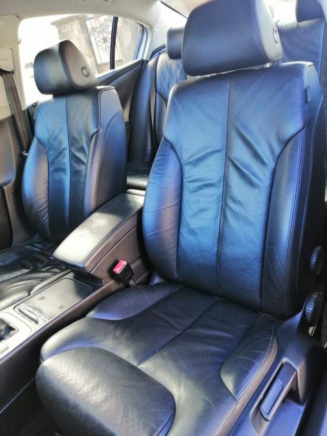 VOLKSWAGEN PASSAT 2.0 TDI - 1 - Luxury Cars  on Aster Vender