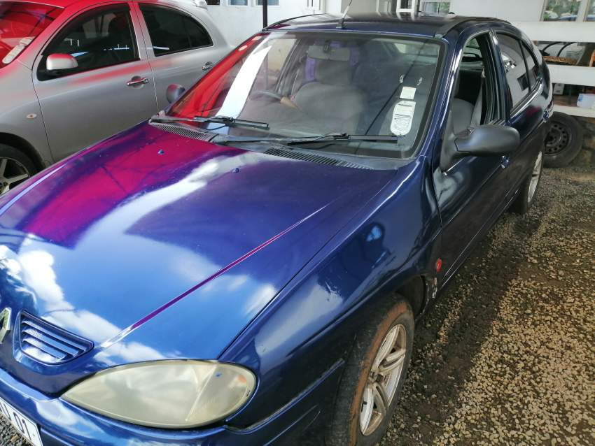 Renault megane - 0 - Family Cars  on Aster Vender