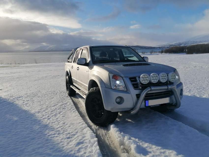 Isuzu Dmax 2,5td 100kw - 0 - Pickup trucks (4x4 & 4x2)  on Aster Vender