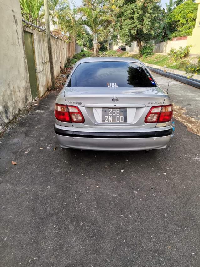 Voiture a vendre - 1 - Family Cars  on Aster Vender