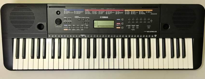 Yamaha PSR E263 - 0 - Piano  on Aster Vender