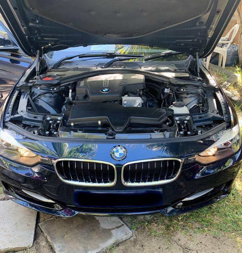 BMW 320i (F30) Sport Line 2L T - 8 - Luxury Cars  on Aster Vender