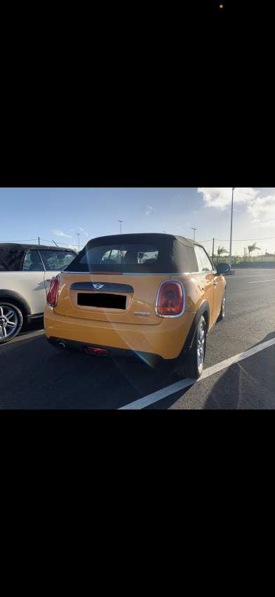 Mini Cooper Cabrio 1.5T - 3 - Compact cars  on Aster Vender