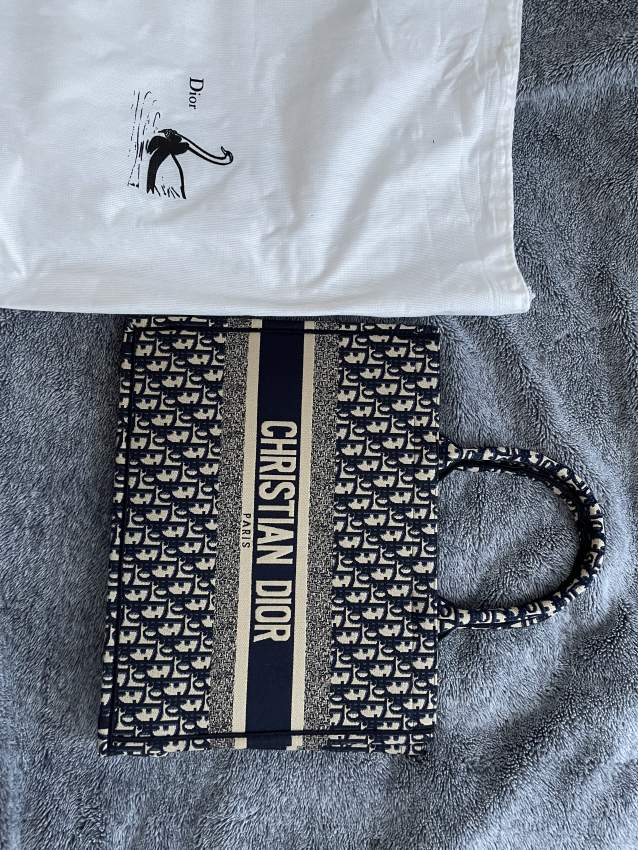Christian Dior Tote bag - 1 - Bags  on Aster Vender