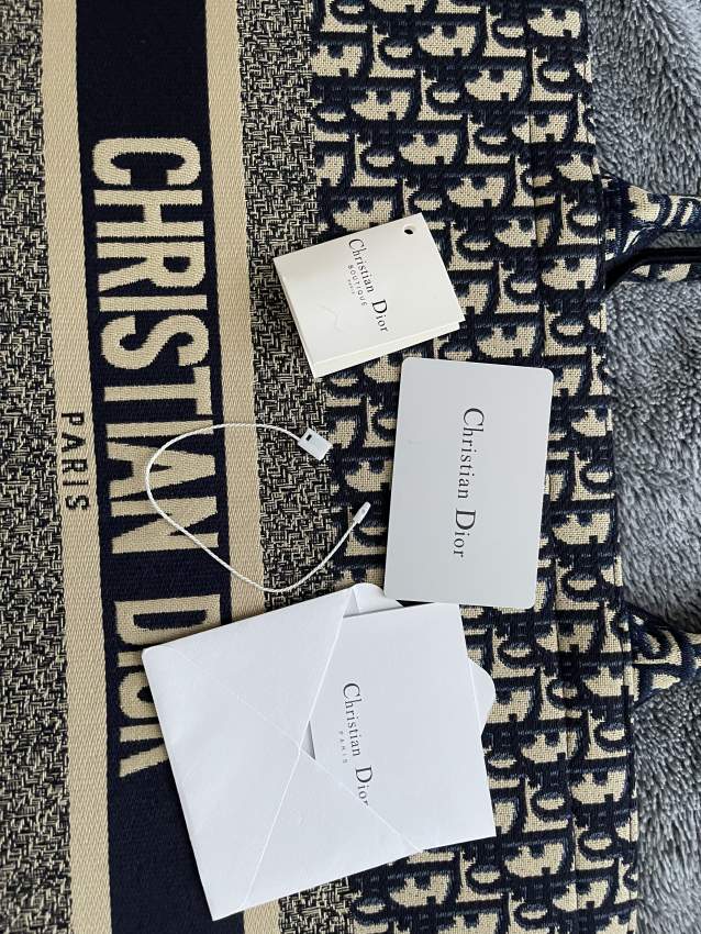 Christian Dior Tote bag - 2 - Bags  on Aster Vender