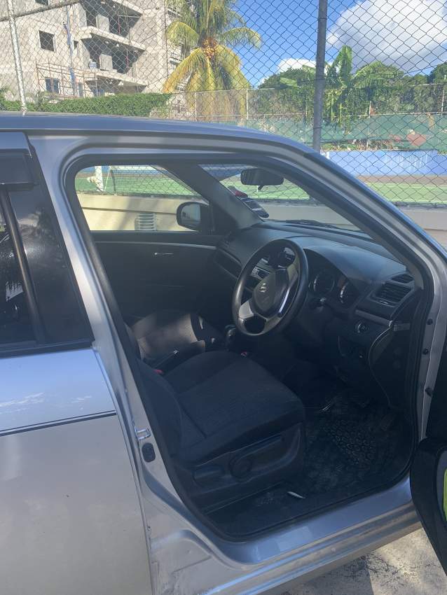 Suzuki Swift Japan Import - 2 - Compact cars  on Aster Vender