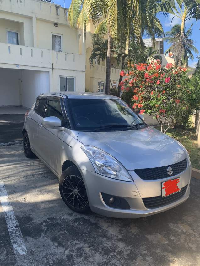 Suzuki Swift Japan Import - 3 - Compact cars  on Aster Vender