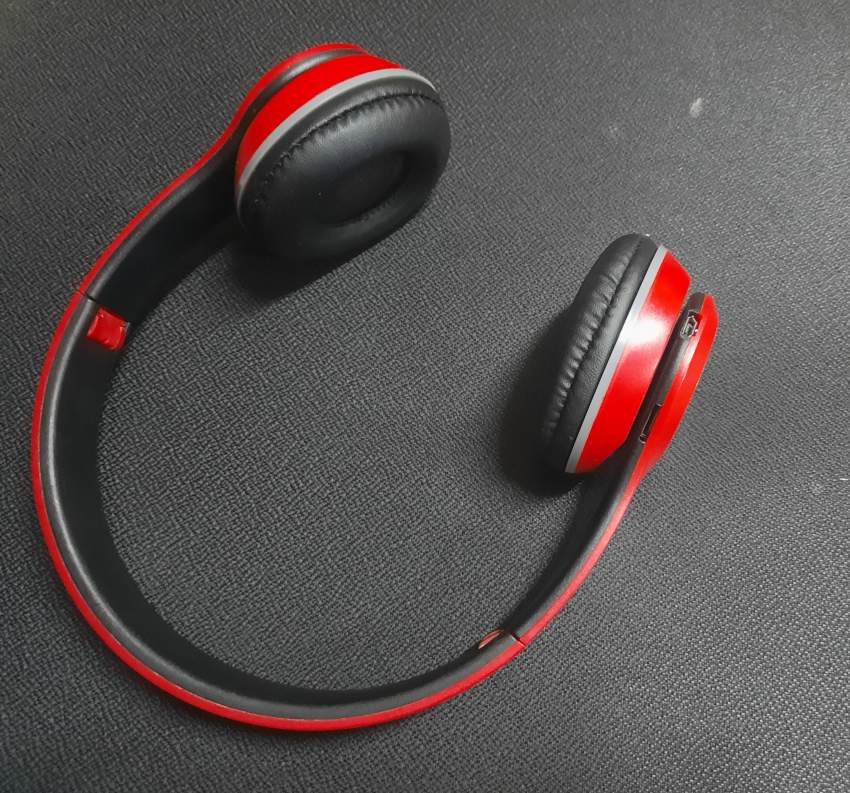 Wireless or wired headphone  - 1 - Other phone accessories  on Aster Vender