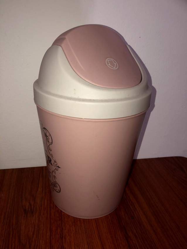 Poubelle chambre - 1 - Others  on Aster Vender