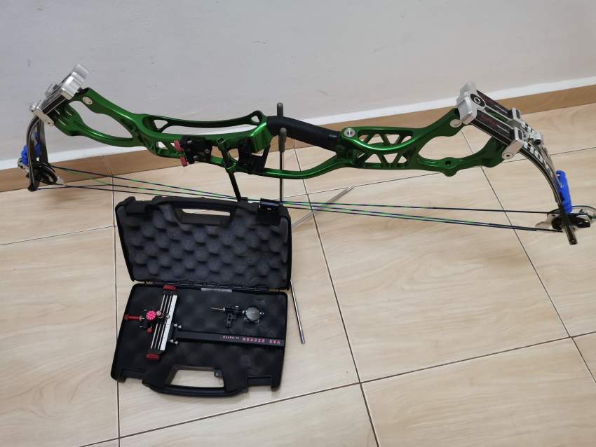 Compound Bow - 2 - Other Outdoor Sports & Games  on Aster Vender