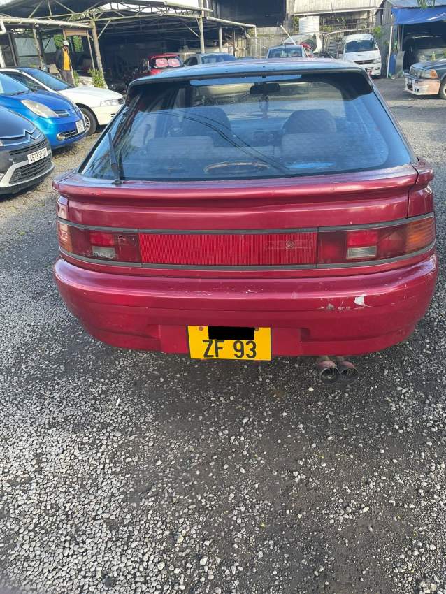 Mazda Astina YR 93  - 6 - Family Cars  on Aster Vender