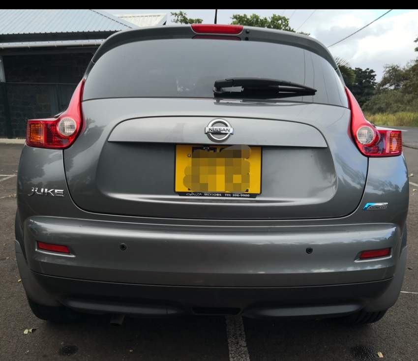 Nissan Juke - 13 - SUV Cars  on Aster Vender