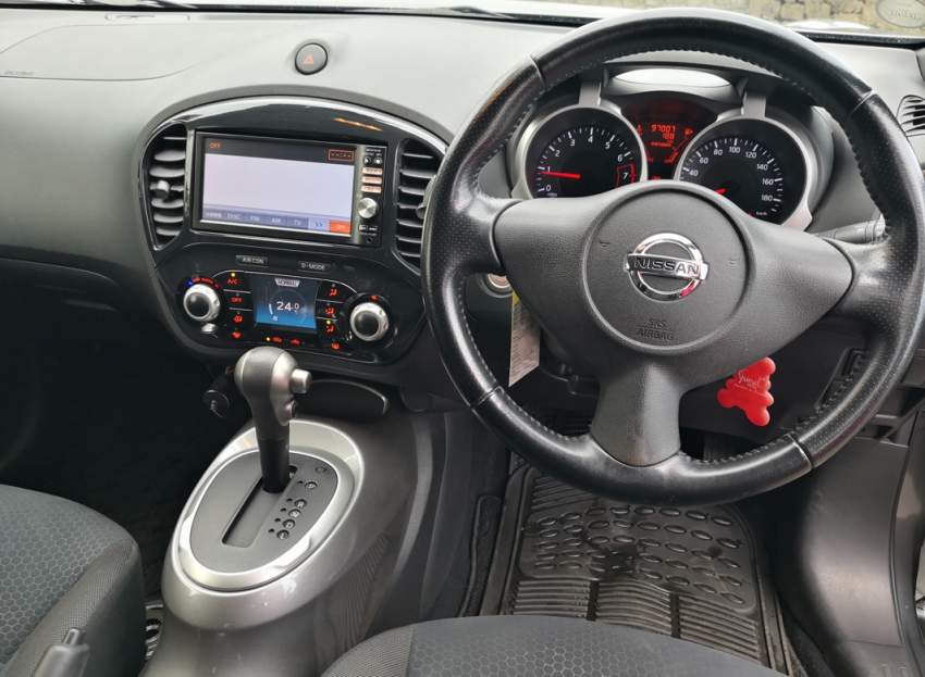 Nissan Juke - 3 - SUV Cars  on Aster Vender