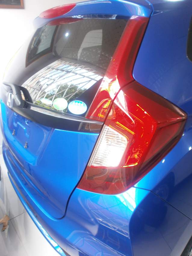 HONDA FIT  YR JUNE 2018 - 5 - Family Cars  on Aster Vender