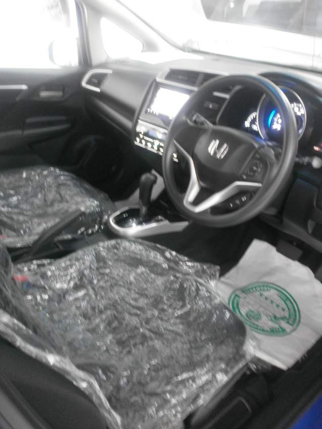 HONDA FIT  YR JUNE 2018 - 1 - Family Cars  on Aster Vender