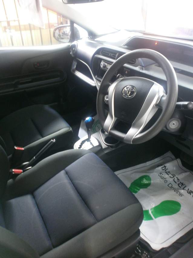 TOYOTA AQUA YR DEC 2016 - 1 - Family Cars  on Aster Vender