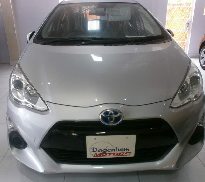 TOYOTA AQUA YR DEC 2016 - 0 - Family Cars  on Aster Vender