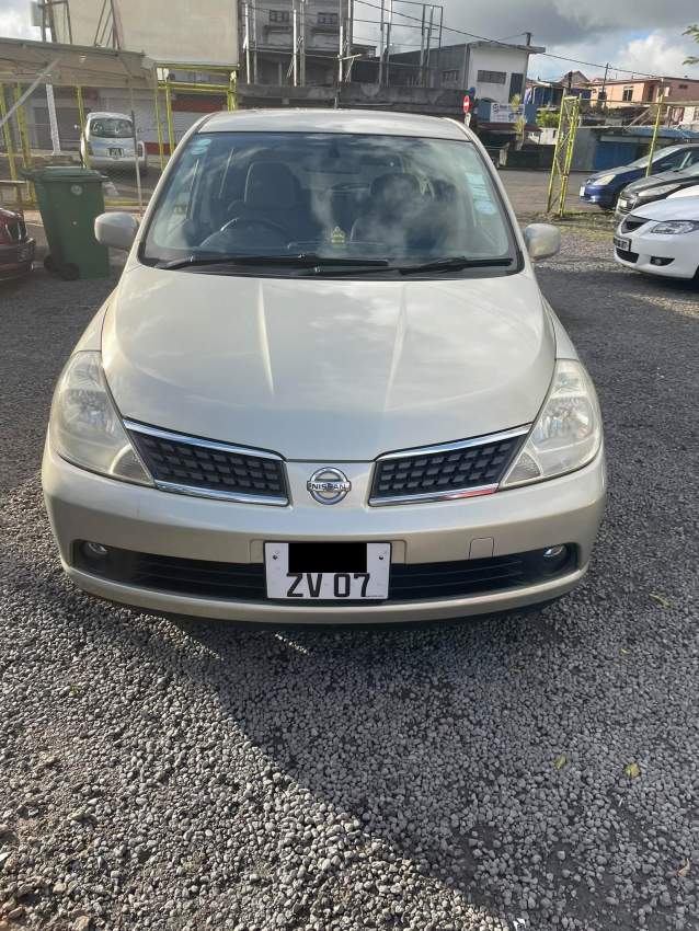 NIssan Tiida Year 07  - 1 - Compact cars  on Aster Vender