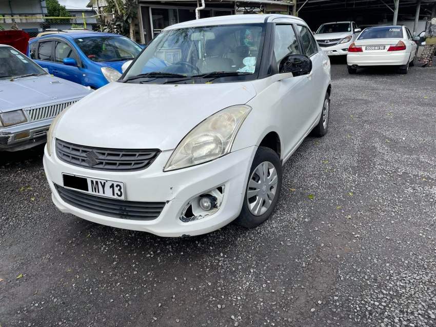 Suzuki Swift Desire YR 13  - 5 - Compact cars  on Aster Vender