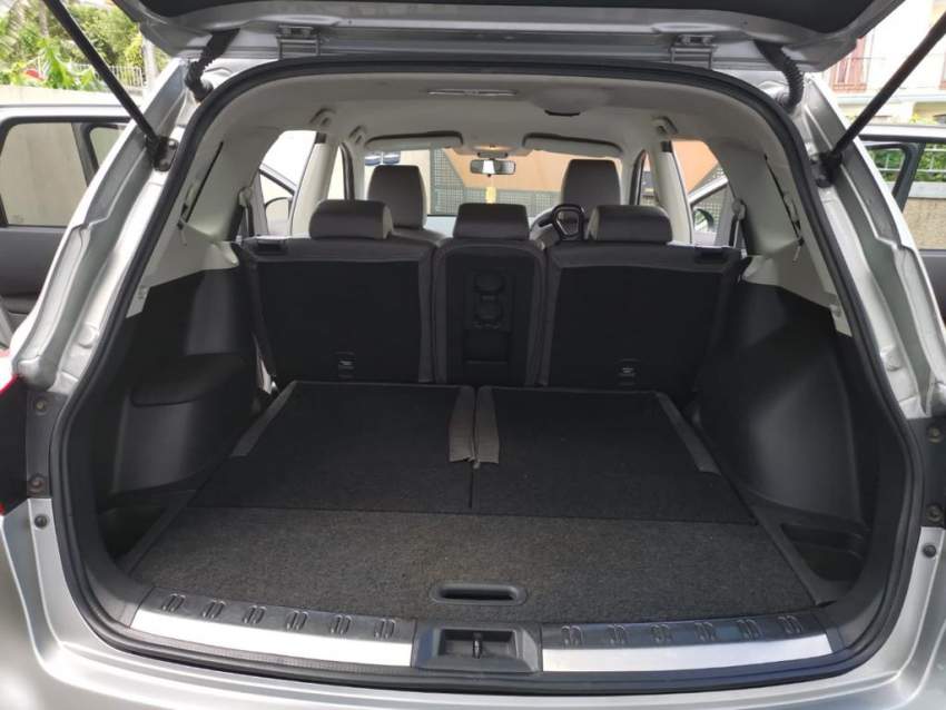 Nissan Qashqai +2  - 9 - SUV Cars  on Aster Vender