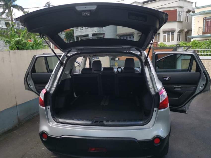 Nissan Qashqai +2  - 7 - SUV Cars  on Aster Vender