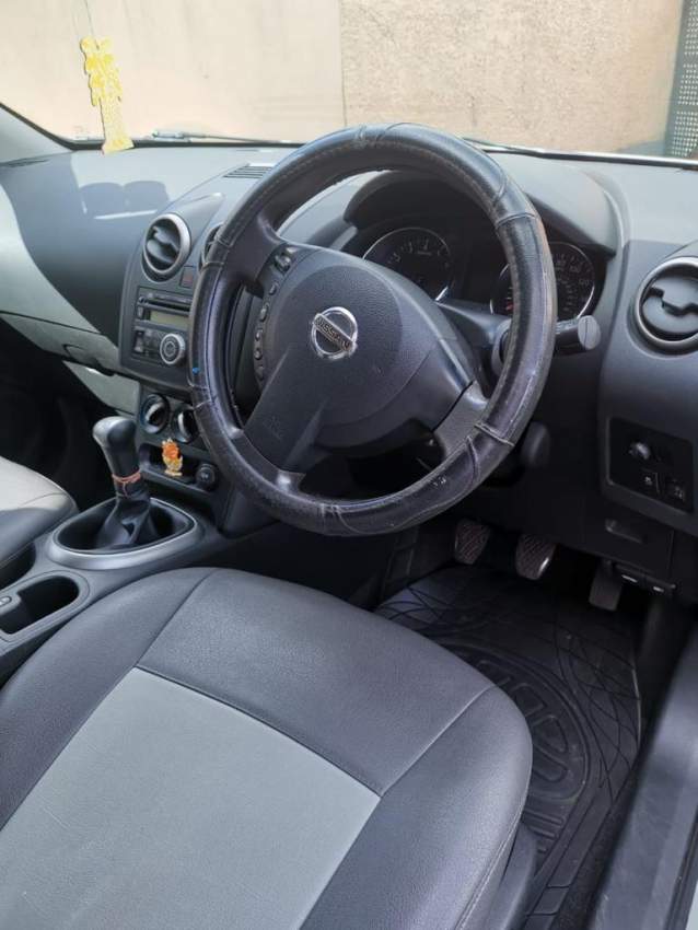 Nissan Qashqai +2  - 3 - SUV Cars  on Aster Vender