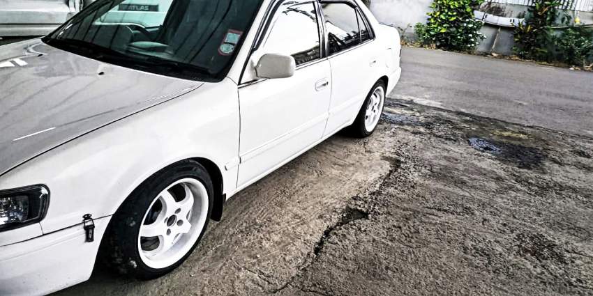 TOYOTA EE111 - 4 - Family Cars  on Aster Vender